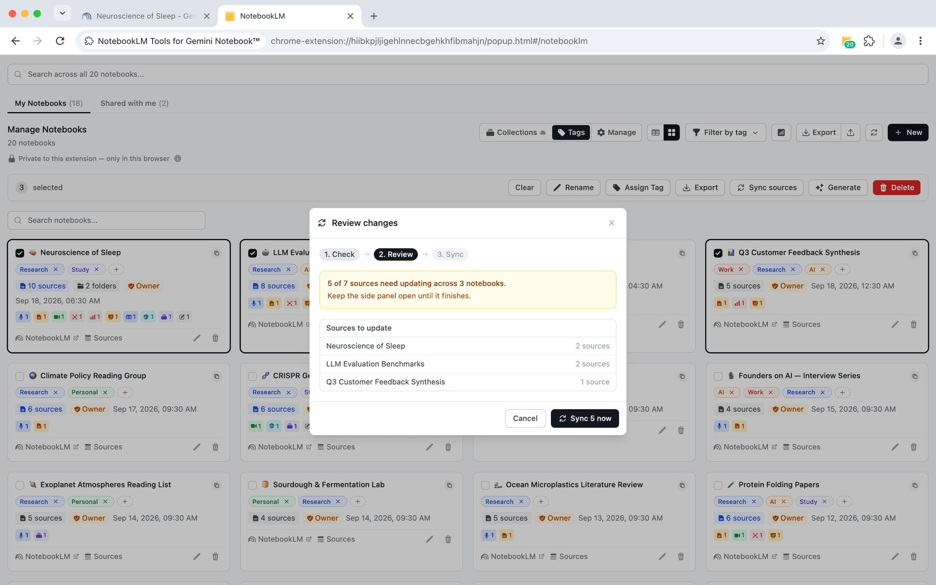 Il passaggio Review changes della sincronizzazione Drive su più notebook di NotebookLM Tools, che elenca quante fonti vanno aggiornate in ciascun notebook